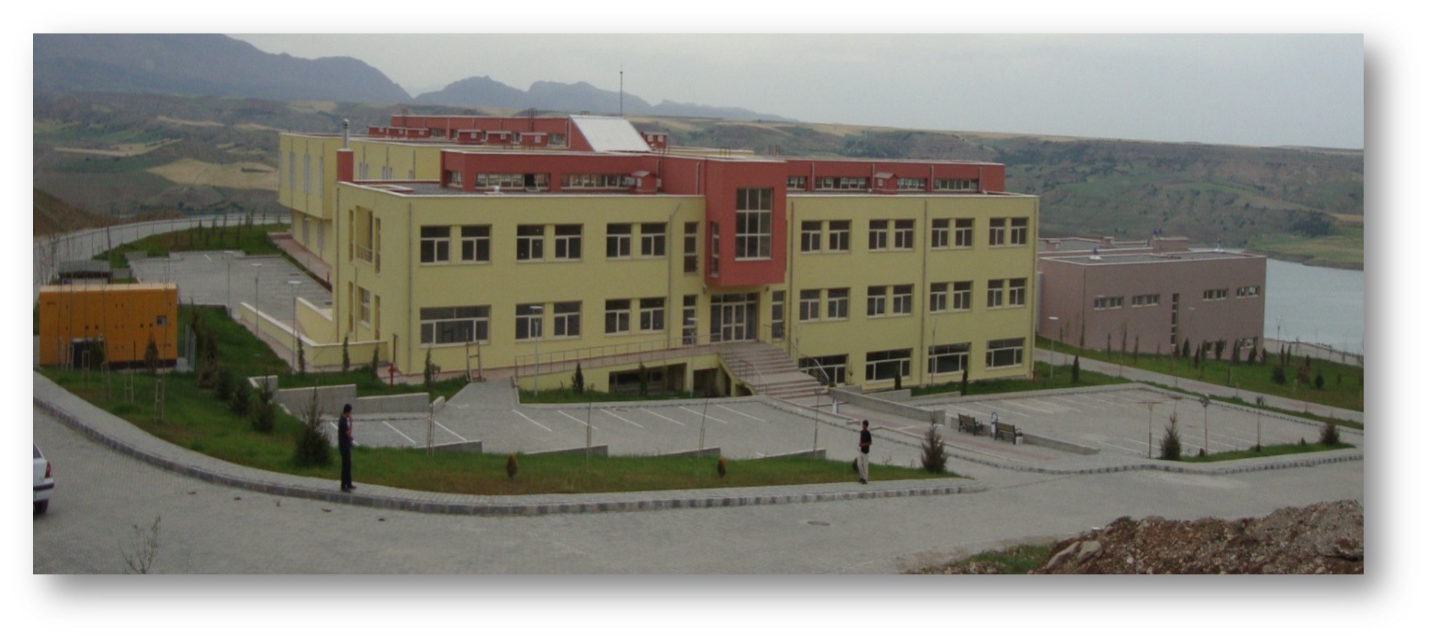 Adıyaman Kahta Meslek Yüksek Okulu İnşaatı İşi -en