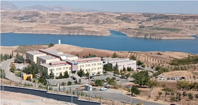 Adıyaman Kahta Meslek Yüksek Okulu İnşaatı İşi -en